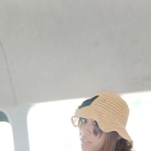 Meet your Posher, Nihon